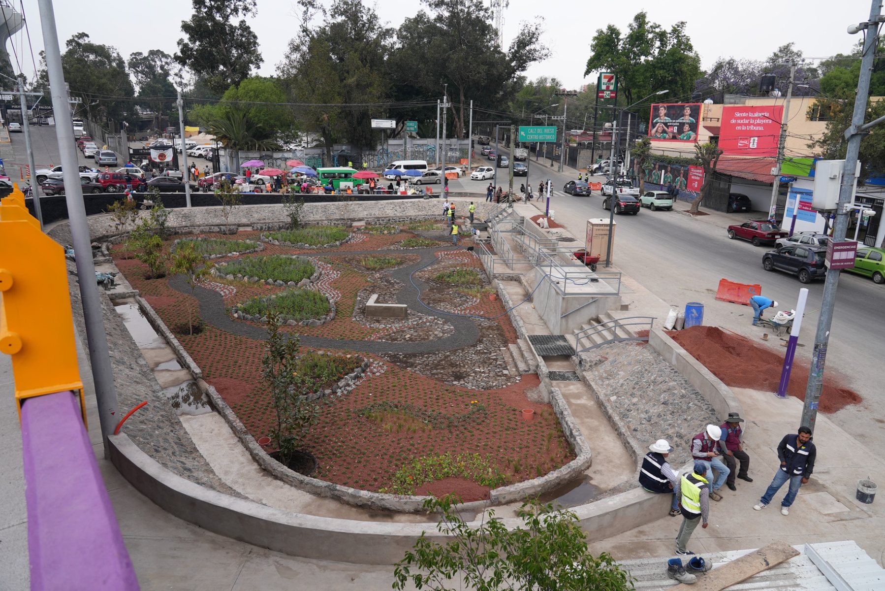 Jardín de Lluvia previo a inauguración